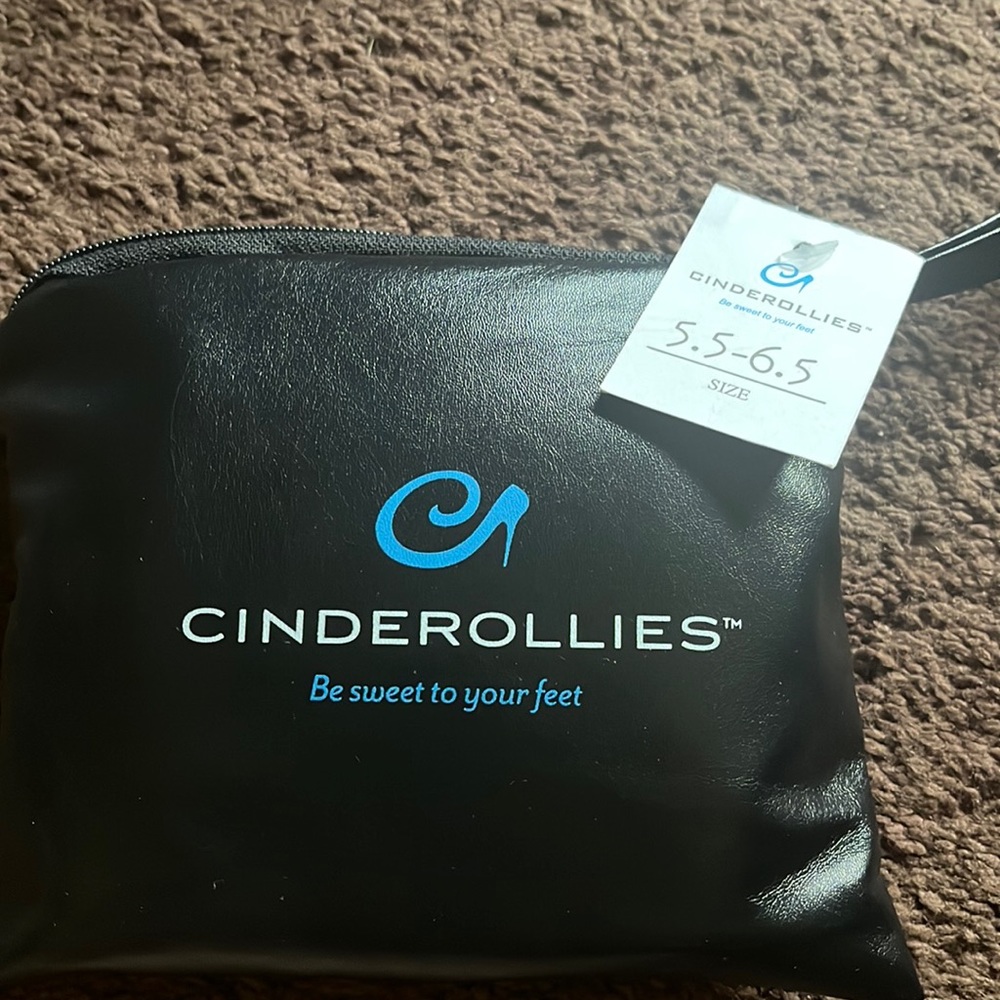 Cinderollies